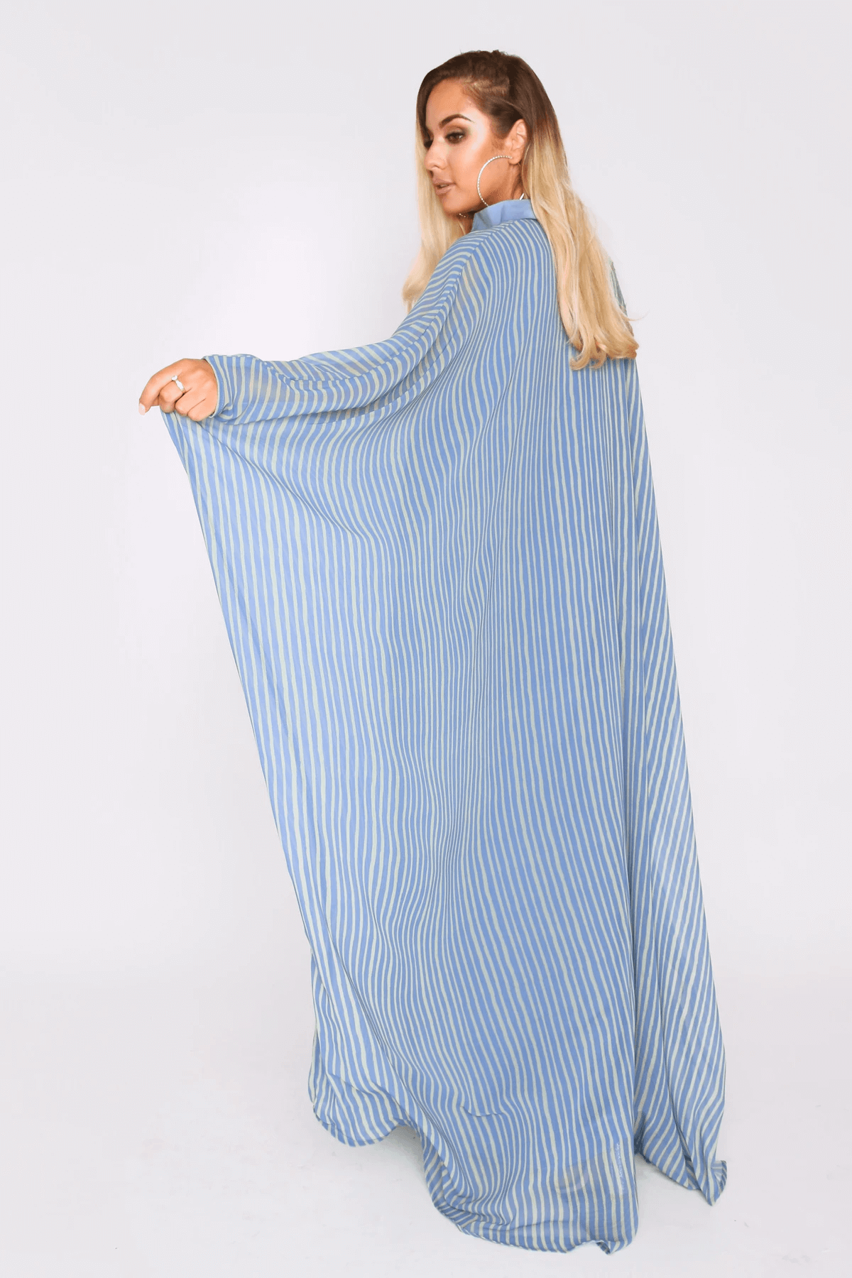 Kaftan Anouchka Oversized Long Sleeve Collared Maxi Dress in Blue and Green Stripe