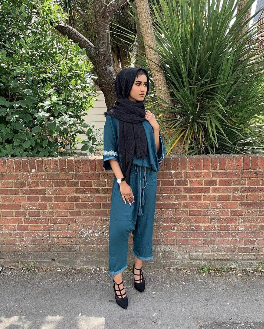 Souad Hooded Cropped Elastic Waist Jumpsuit and Rope Belt in Petrol