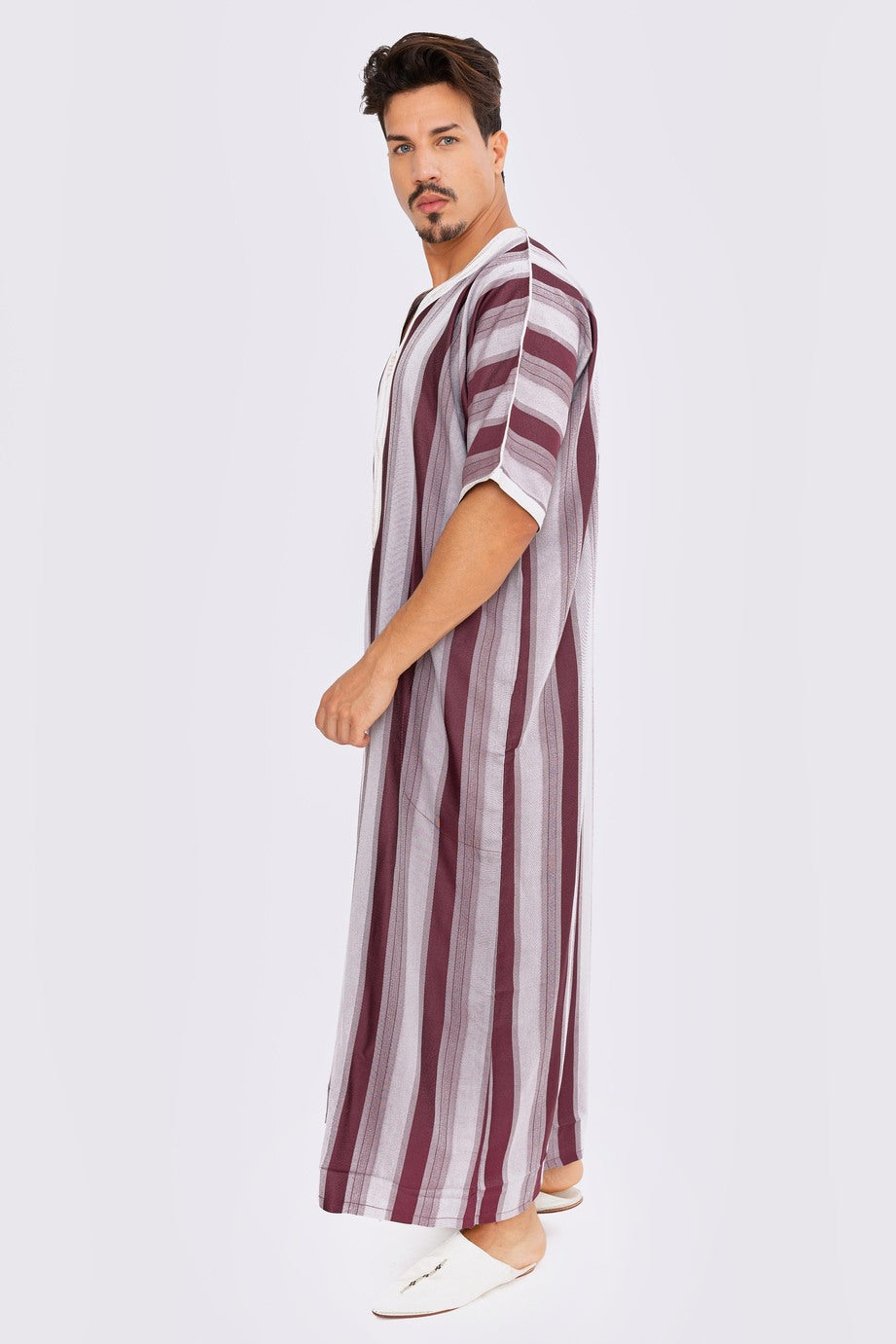 Gandoura Men's Short Sleeve Long Striped Thobe in Grey & Red