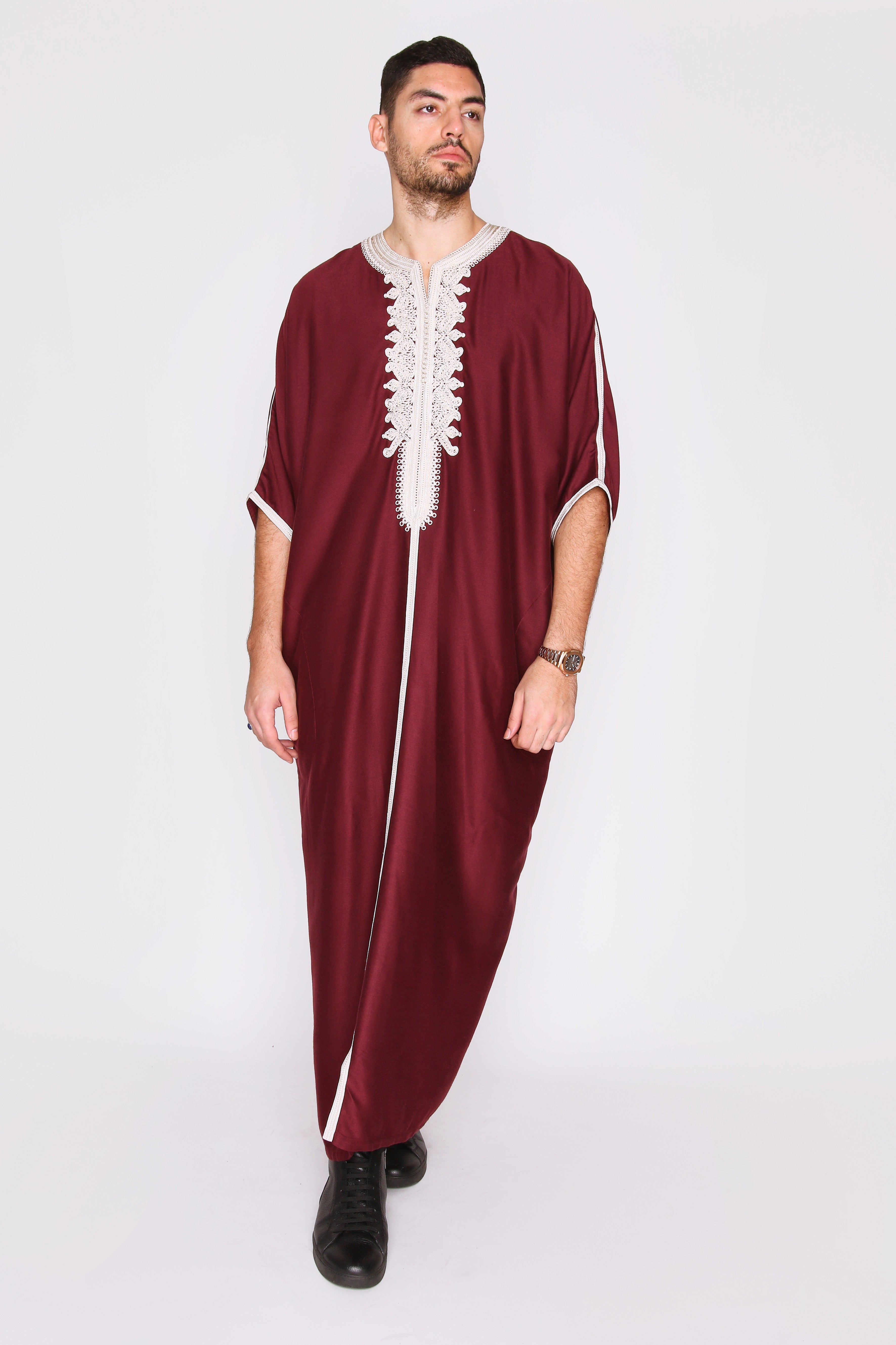Gandoura Hamza Embroidered Short Sleeve Men's Long Robe Thobe in Burgundy