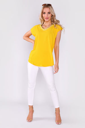 Daphine Contrast Trim Embroidered Casual Short Sleeve Top in Yellow